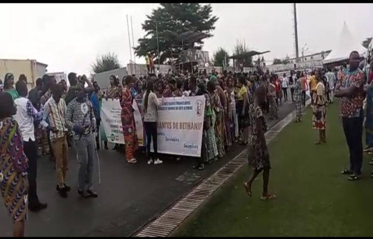 Pour mener des actions communes : les églises évangéliques rassemblées au Parc des Sports de Treichville