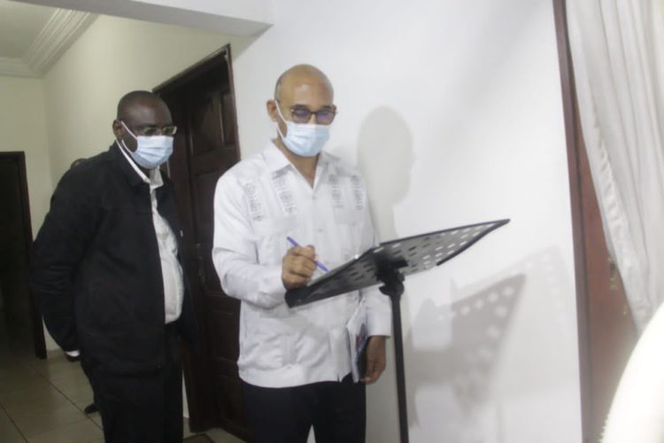 Décès de sa sœur aînée : Fleur Aké M&rsquo;Bo reçoit les condoléances du PPA-CI