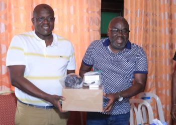 Équipement du PPA-CI : la Commission communication et organisation des manifestations reçoit du matériel
