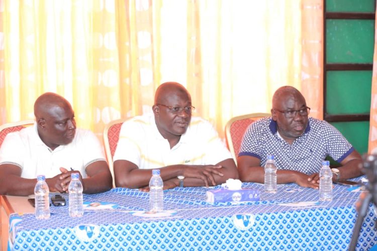 Équipement du PPA-CI : la Commission communication et organisation des manifestations reçoit du matériel