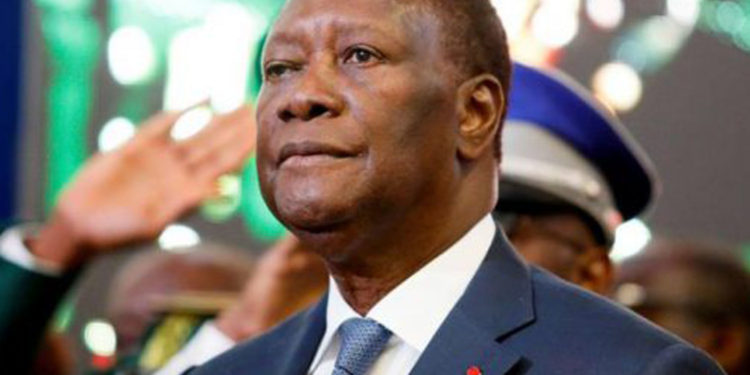 DU TAC AU TAC : Grand Cousin, ça sent de la drogue, tu ne sens pas  ?