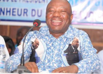 DAMANA PICKASS : « La Constitution ivoirienne permet à Laurent Gbagbo d’être candidat en 2025. Implantons donc sérieusement le Parti pour lui garantir une victoire éclatante. »