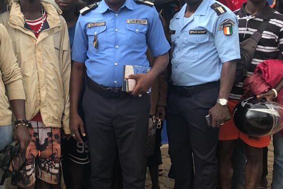 Alépé /Port de casque, détention de permis de conduire :les conducteurs de moto-taxis et de trois roues sensibilisés