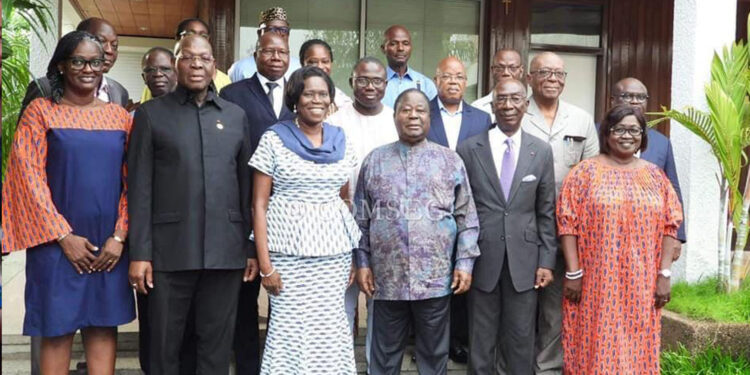 Côte d&rsquo;Ivoire : Simone Gbagbo présente son parti le Mouvement des Générations Capables (MGC) à Henri Konan Bédié￼￼