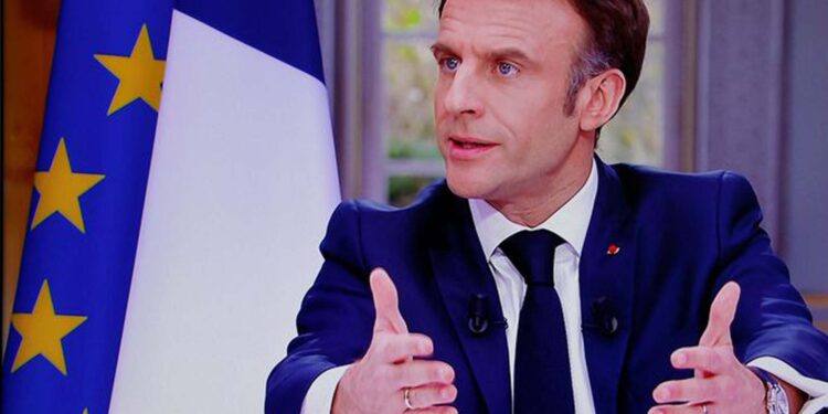 Emmanuel Macron et l’impossible élargissement de sa majorité à gauche