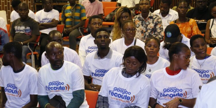 Jeune, Laurent Gbagbo t’écoute : étape du Plateau
