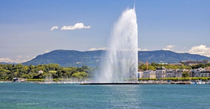 Carnet de route : Un passage vers Genève