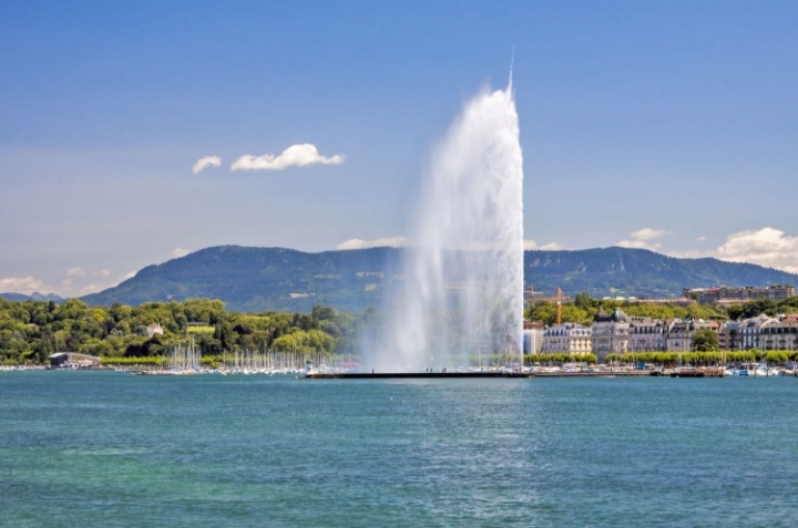 Carnet de route : Un passage vers Genève