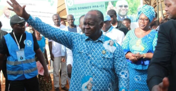 La population de la Nawa à Hubert Oulaye : » Dis à Gbagbo de venir au secours de notre région ! »
