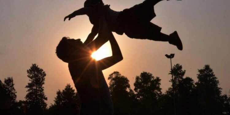Célébrons la Fête des Pères : Honorons l’amour et la paternité