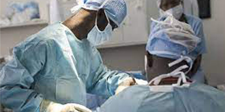 Cancer du col de l&rsquo;utérus : Comprendre les étapes de l&rsquo;opération et ses complications