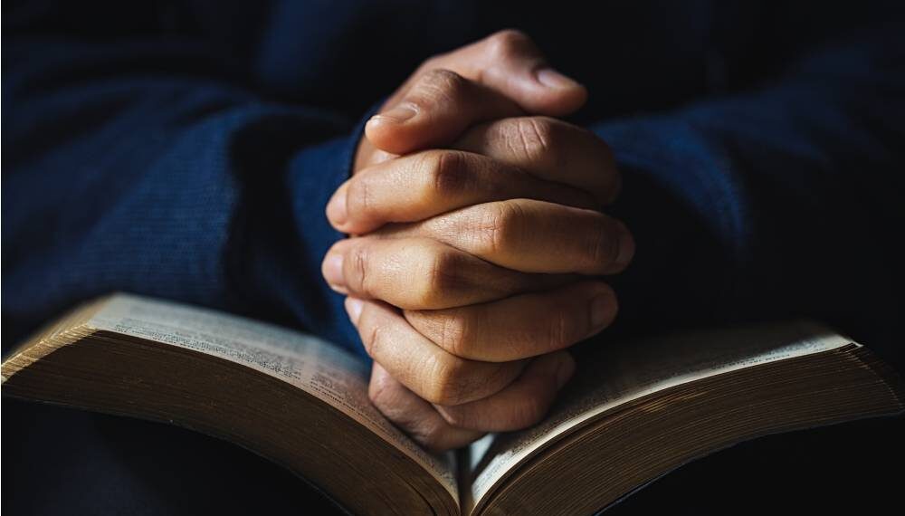 Dimanche de Dieu/Les Dangers de souhaiter le mal à autrui dans une prière : Une réflexion biblique