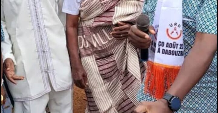 Bonon/Gohi Bi Lopoua, chef de village de Dabouzra a reçu son arrêté préfectoral