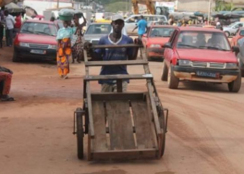 Interdiction des mendiants et des Wottro à Abidjan : une bonne action de salubrité