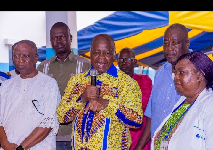 Cavally: Hubert Oulaye lance une campagne de chirurgie gratuite pour 1000 cas de cataracte