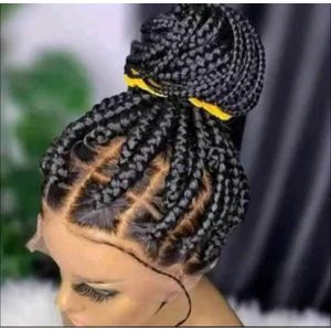 Les perruques révolutionnaires redéfinissent la beauté féminine, mais menacent l&rsquo;économies des salons et les traditions