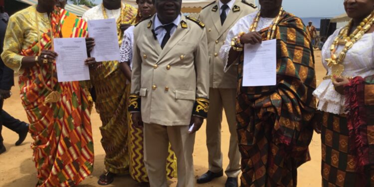 Alépé/Le préfet du département aux nouveaux chefs de village: « Ce sera une grave faute de vous dresser contre votre sous-préfet »