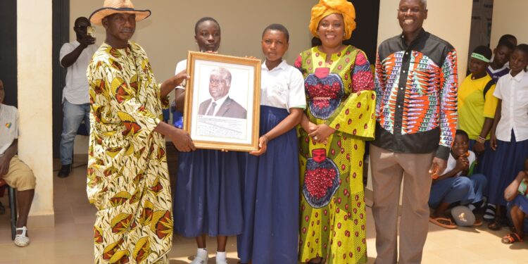 SONGON : Le collège moderne d’Abiaté récompense ses meilleurs élèves de l’année scolaire