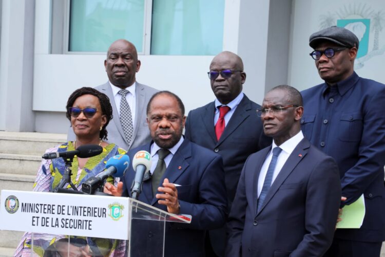 Côte d&rsquo;Ivoire : Une délégation du PPA-CI reçue par le ministre de l’Intérieur