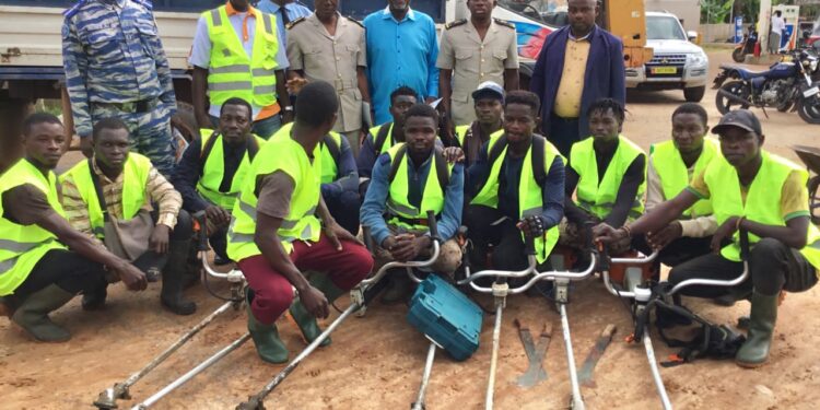 ALÉPÉ /Axe Quatre-Croix-ABIDJAN:Des travaux d’entretien lancés pour donner plus de visibilité