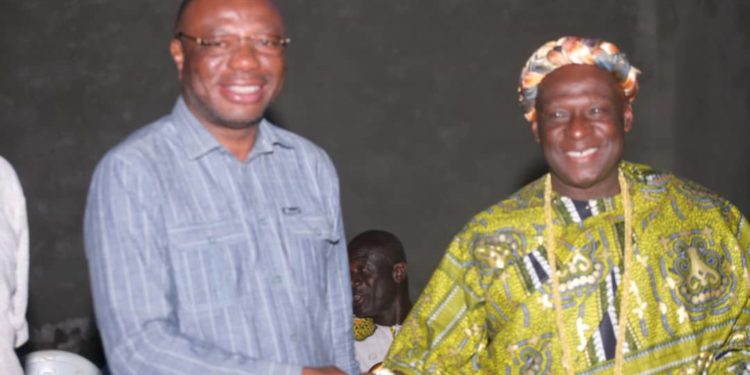 Le PPA-CI envahit la Côte d’ivoire : Damana Pickas au palais de Nanan Aka 1er, Roi de Nahuanou