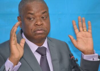 La rencontre des « 3 Grands » n&rsquo;était qu&rsquo;une « Séance D&rsquo;ÉVOCATION »