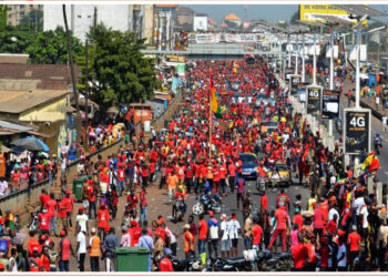 Guinée: le gouvernement annonce la dissolution du FNDC