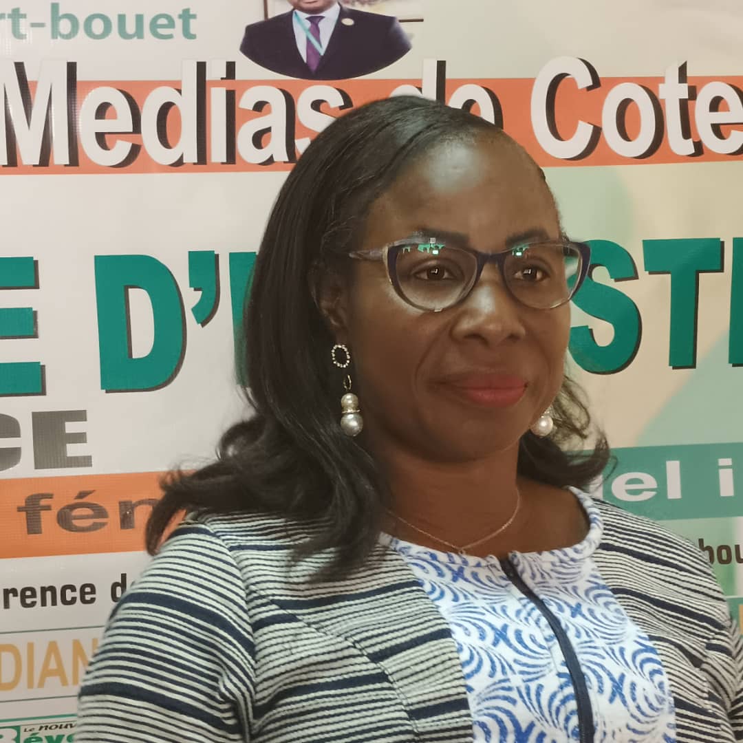c-r-monie-d-investiture-pr-sidente-du-bureau-national-de-l-ofumci