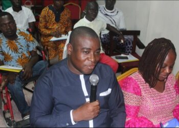 Renforcement des capacités/Des personnes handicapées formées à la gouvernance locale