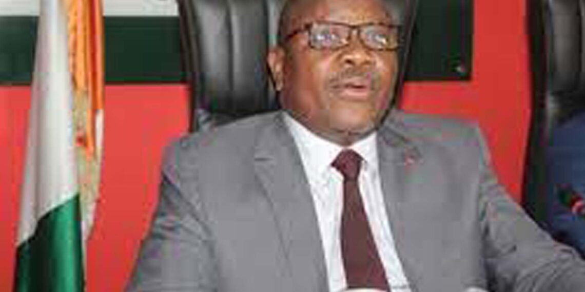 Scandale électoral en Côte d&rsquo;Ivoire : Des centenaires appelés à voter par la CEI de Coulibaly Kuibiert