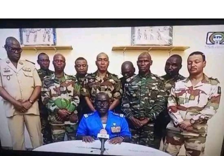 Niger : Mohamed Bazoum renversé par les militaires