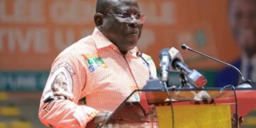 Côte d’Ivoire/Leadership RHDP : Cissé Bacongo montre les « fétiches » de Ouattara : le nom Dioula, la région le Nord et l&rsquo;attirail le Boubou
