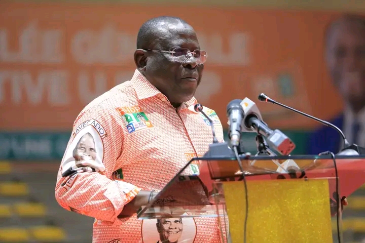 Côte d’Ivoire/Leadership RHDP : Cissé Bacongo montre les « fétiches » de Ouattara : le nom Dioula, la région le Nord et l&rsquo;attirail le Boubou