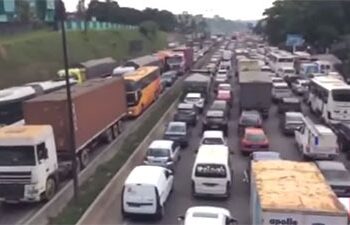 REGARD / A quoi sert la loi ?