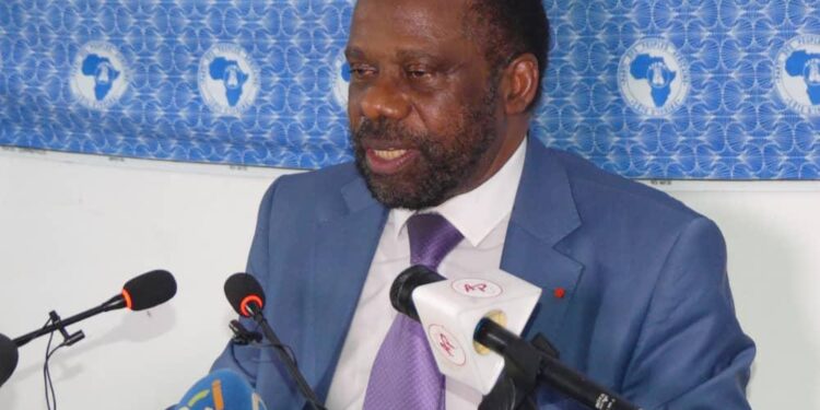 Conférence de presse du Pr Dano Djédjé : Le PPA-CI dénonce des irrégularités et appelle à prolonger l’enrôlement électoral