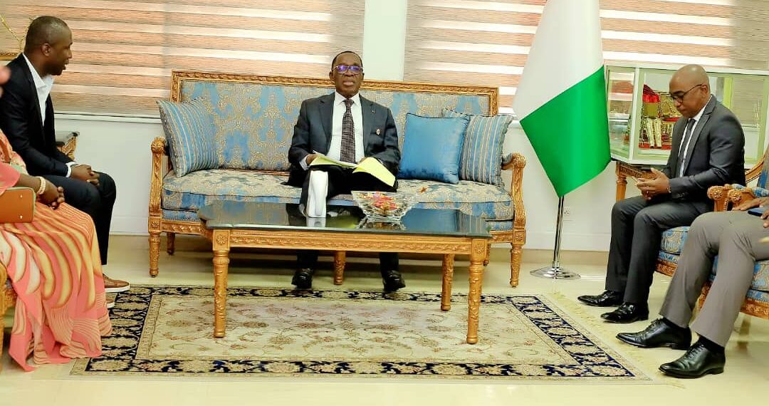 En audience au CESEC : L&rsquo;UNACOM-CI renforce la voix des élus municipaux