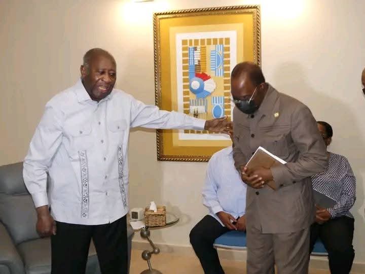 Après la décision du Conseil constitutionnel, Gbagbo engage une série d’audiences avec l’opposition