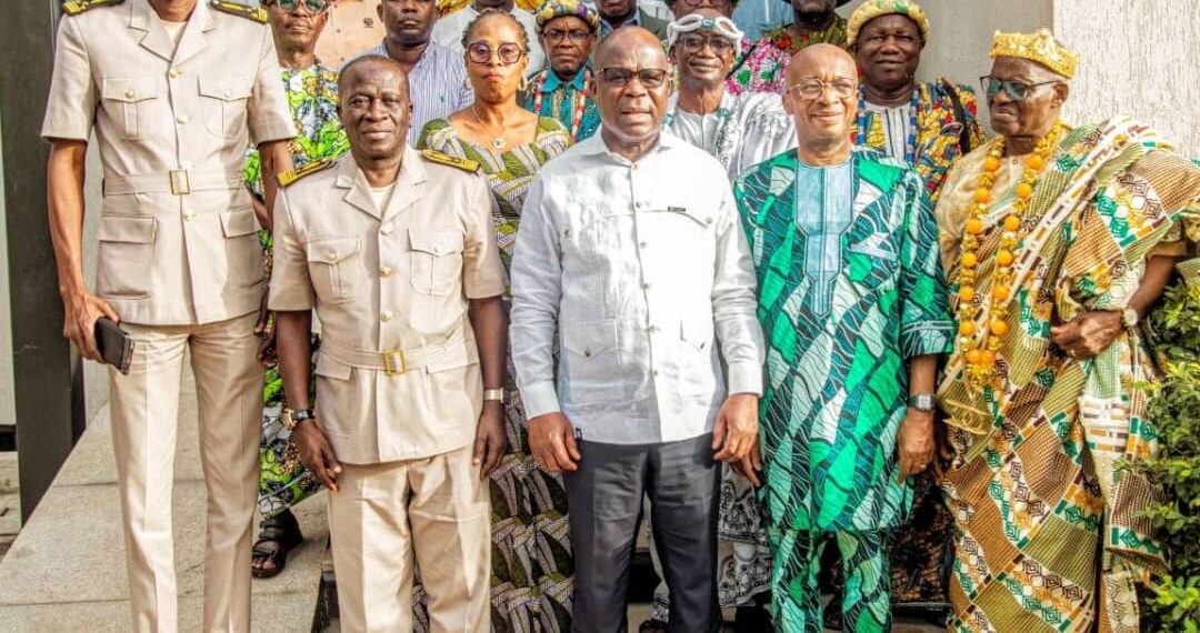 ALÉPÉ : Les chefs du département reconnaissant au ministre Pierre Dimba