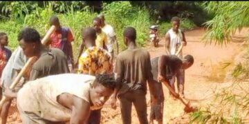 ALÉPÉ/Axe Memni-Kodioussou:Une initiative communautaire lancée pour réhabiliter la voie